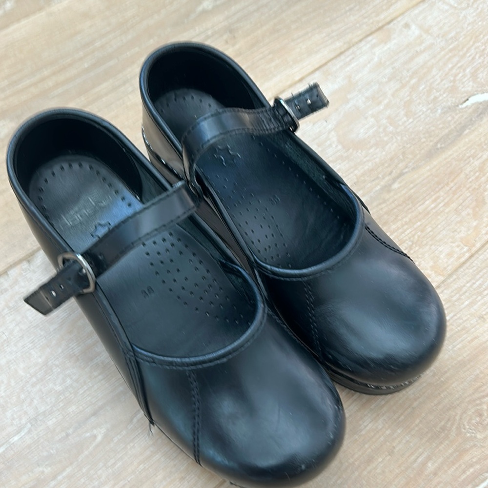 Dansko Mary Jane in black size 36/6W for sale